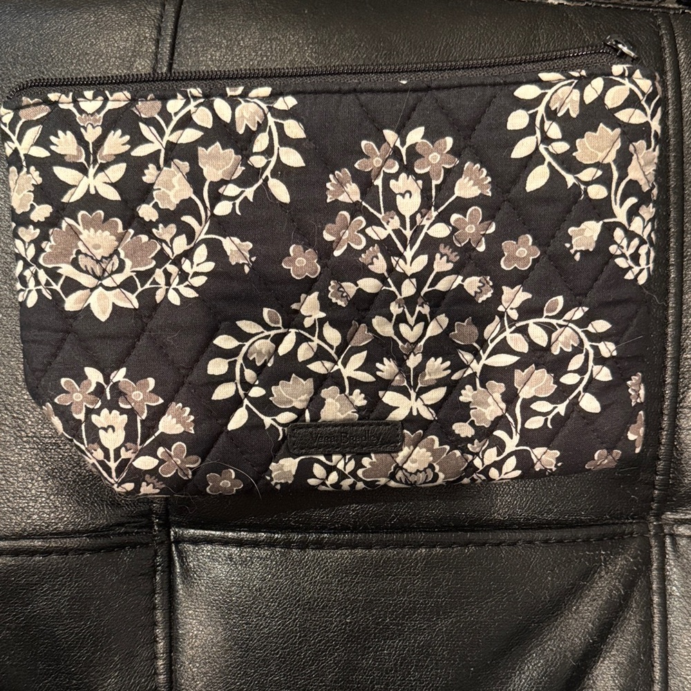 Vera Bradley  Women's wristlet